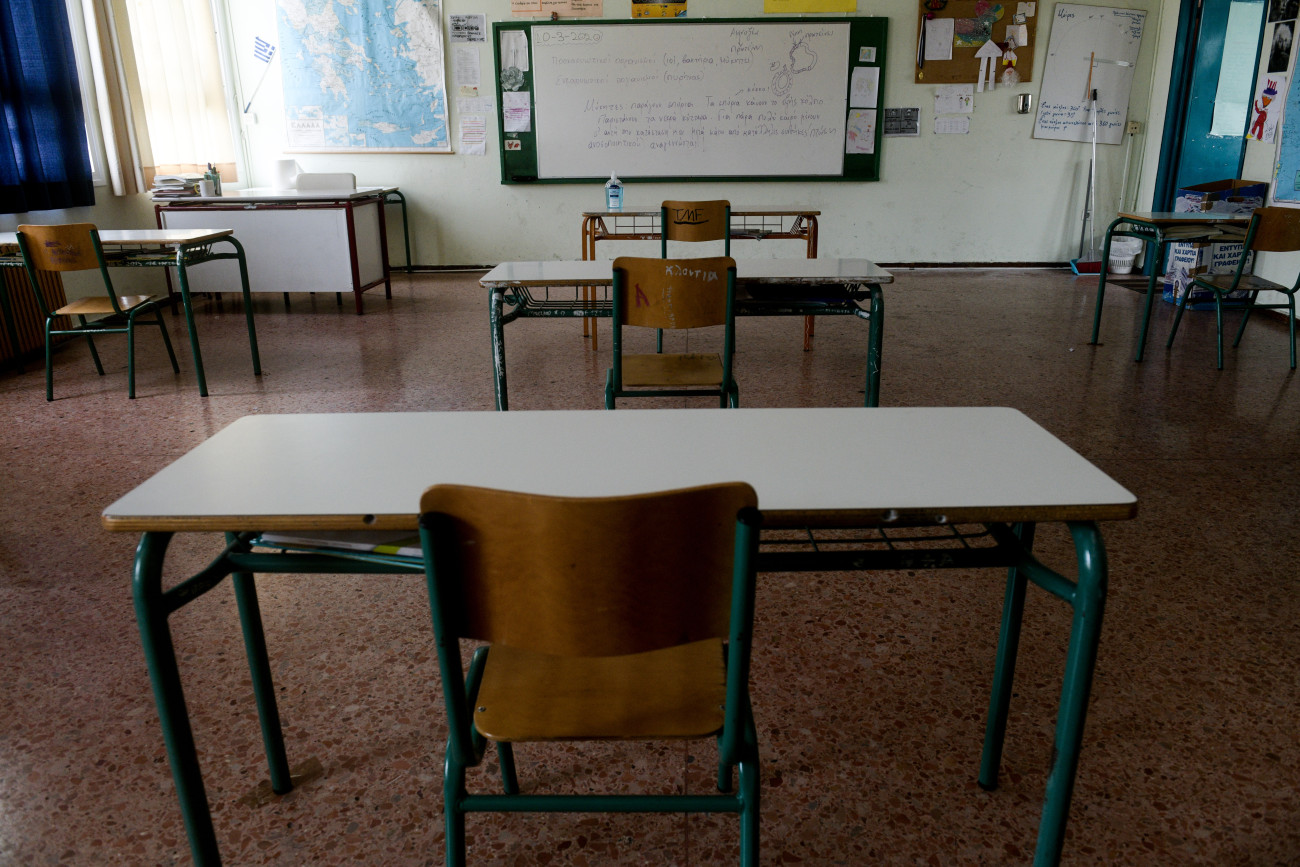 Κλειστά σχολεία σε Πάρο, Μύκονο, Ρόδο, Σύρο, Κω και Σύμη λόγω της κακοκαιρίας