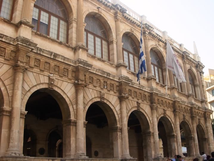 Αποκατάσταση ζημιάς στο γυμνάσιο Νέας Αλικαρνασσού