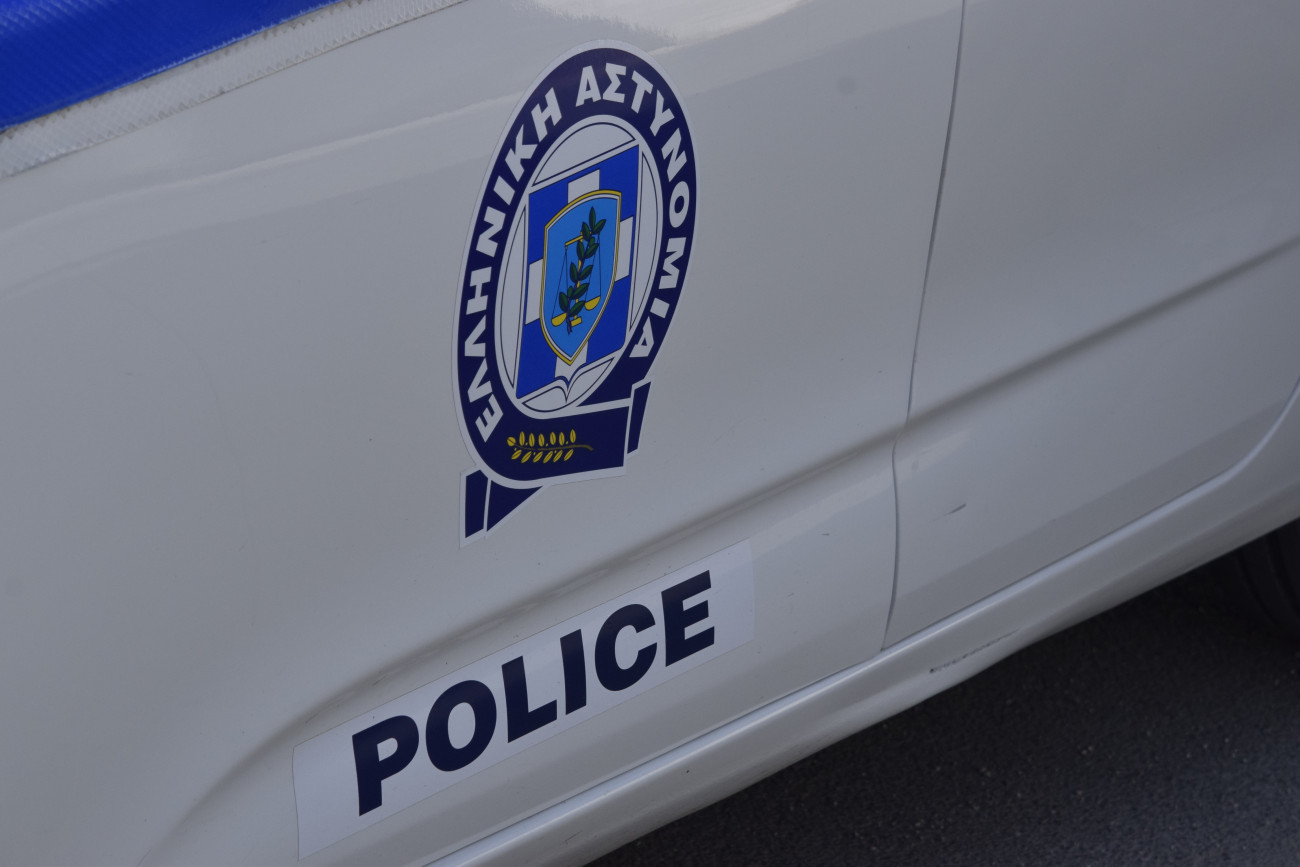Απειλητικό τηλεφώνημα για βόμβα σε τράπεζα στην πλατεία Νέας Σμύρνης