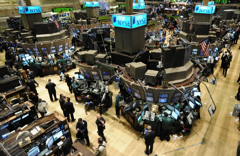 Wall Street: Σημαντικές πωλήσεις εν μέσω των δασμών – Περίπου 1,7 τρισ. διαγράφηκαν από τον S&P 500