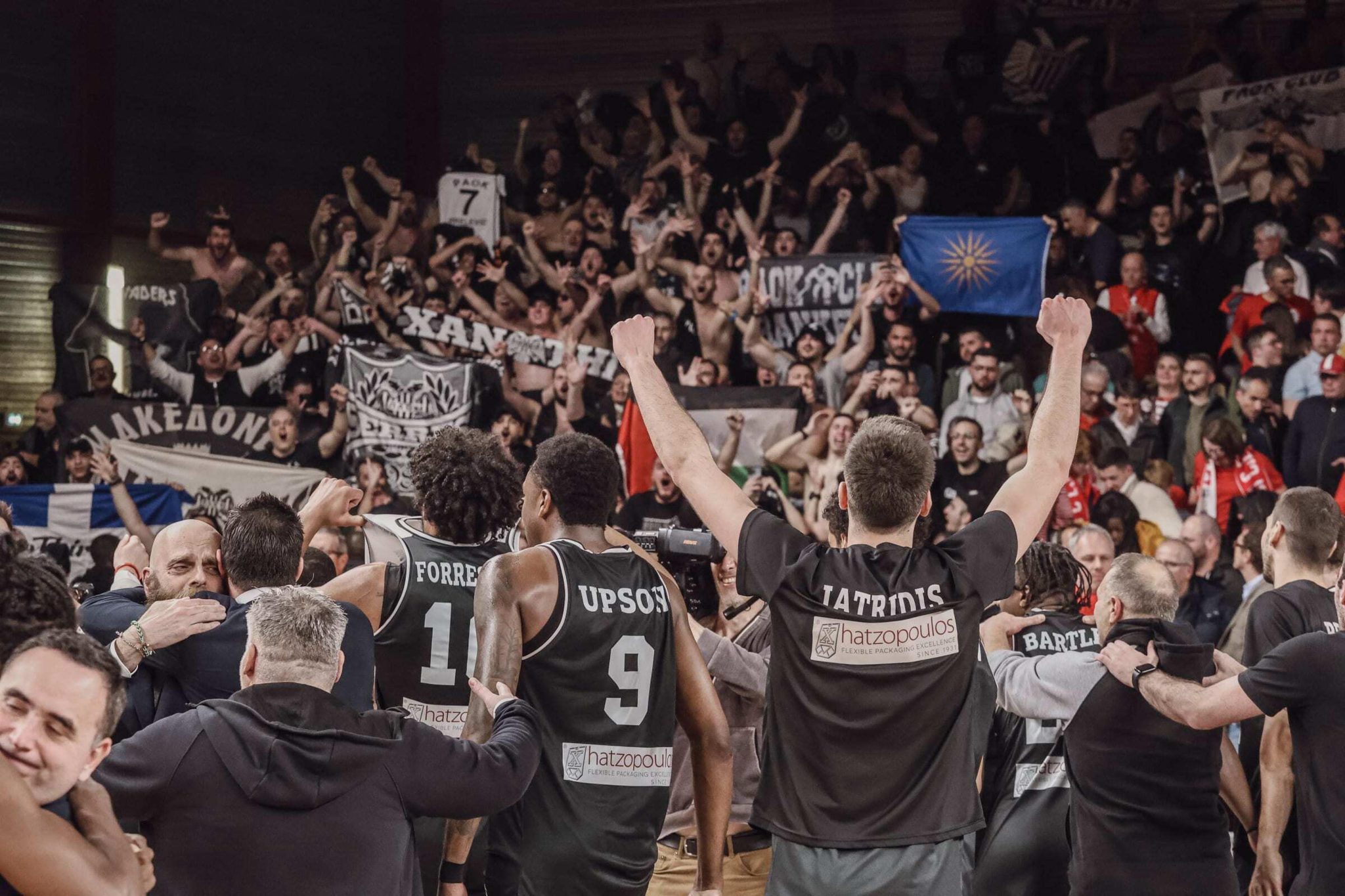 Η πρόκριση του ΠΑΟΚ στον τελικό του Europe Cup μέσα από την παρακάμερα (vid)