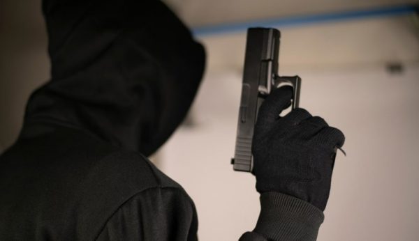 Ληστεία με όπλο σε κατάστημα τυχερών παιχνιδιών στον Βύρωνα