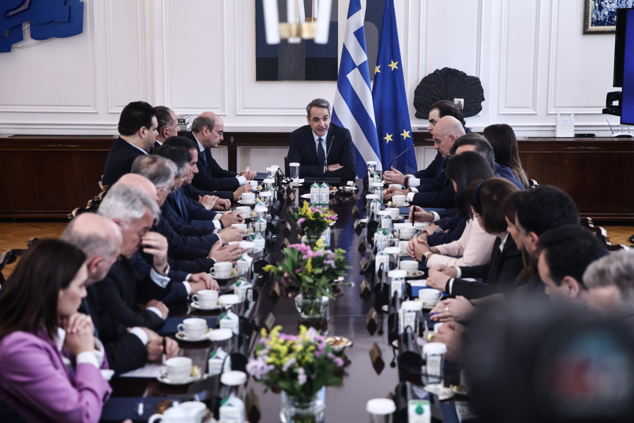 Τα λάθη της κυβέρνησης και οι προκλήσεις ενότητας της ΝΔ