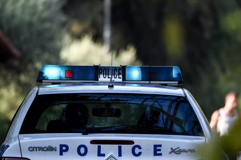 Γαστούνη: Επίθεση με πέτρες σε λεωφορείο Γάλλων μαθητών