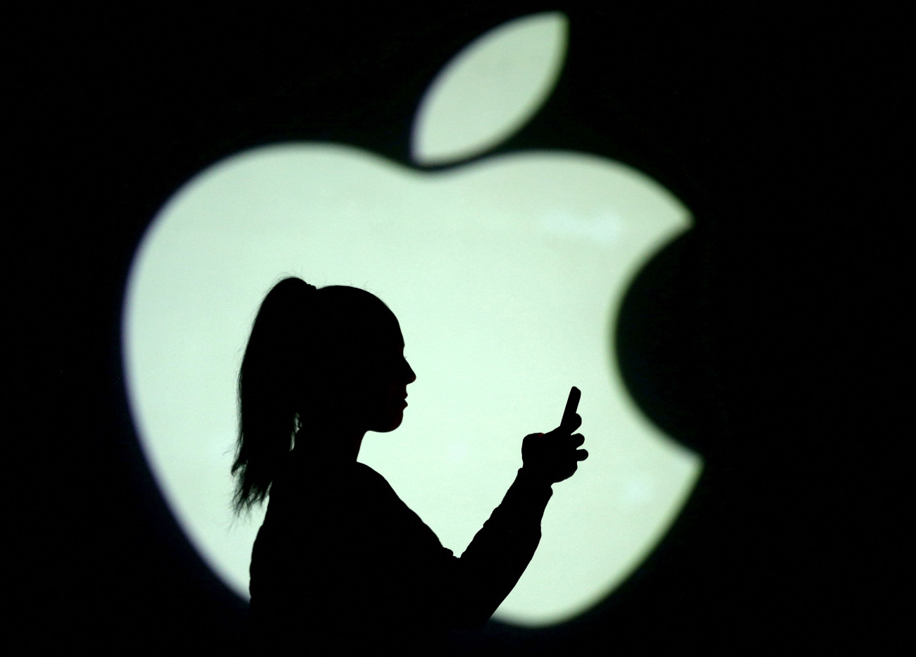 Η Apple συνεχίζει την αντιπαράθεση με τη βρετανική κυβέρνηση για την κρυπτογράφηση των δεδομένων