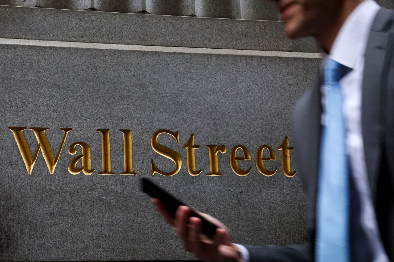 Το 15λεπτο που αναστάτωσε τις αγορές της Wall Street