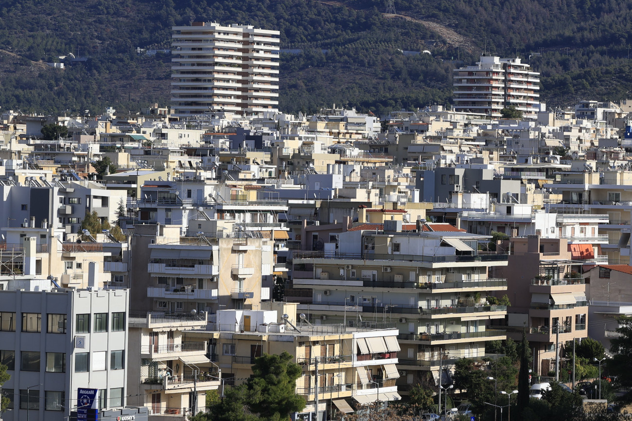 Πρόταση Στουρνάρα για την είσπραξη και διαχείριση του ΕΝΦΙΑ από τους δήμους