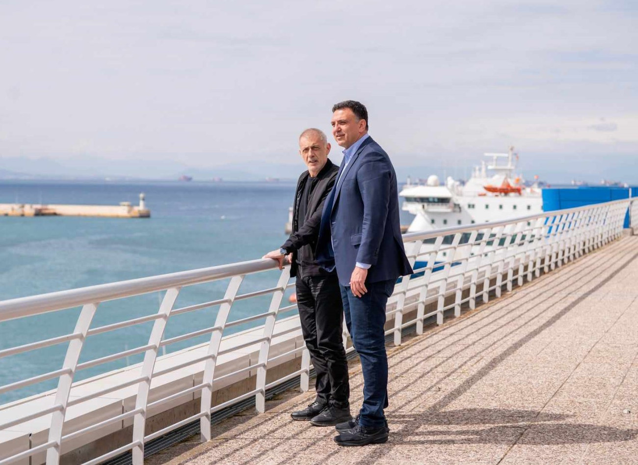 Συνάντηση του Δημάρχου Πειραιά με τον Υπουργό Ναυτιλίας και Νησιωτικής Πολιτικής