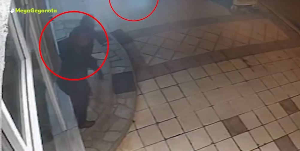 Θεσσαλονίκη: Νέο βίντεο ντοκουμέντο αποκαλύπτει τον ξυλοδαρμό του πρώην υποψήφιου δημάρχου του δήμου Δέλτα