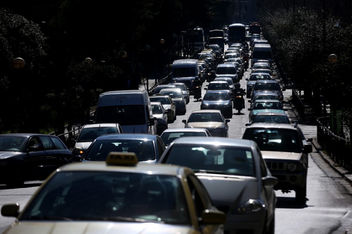Κίνηση: Σημαντικές καθυστερήσεις στον Κηφισό και την Κηφισίας
