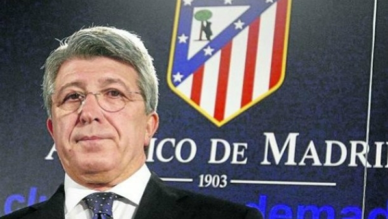 Ο πρόεδρος της Ατλέτικο ασκεί κριτική στην UEFA και στο VAR