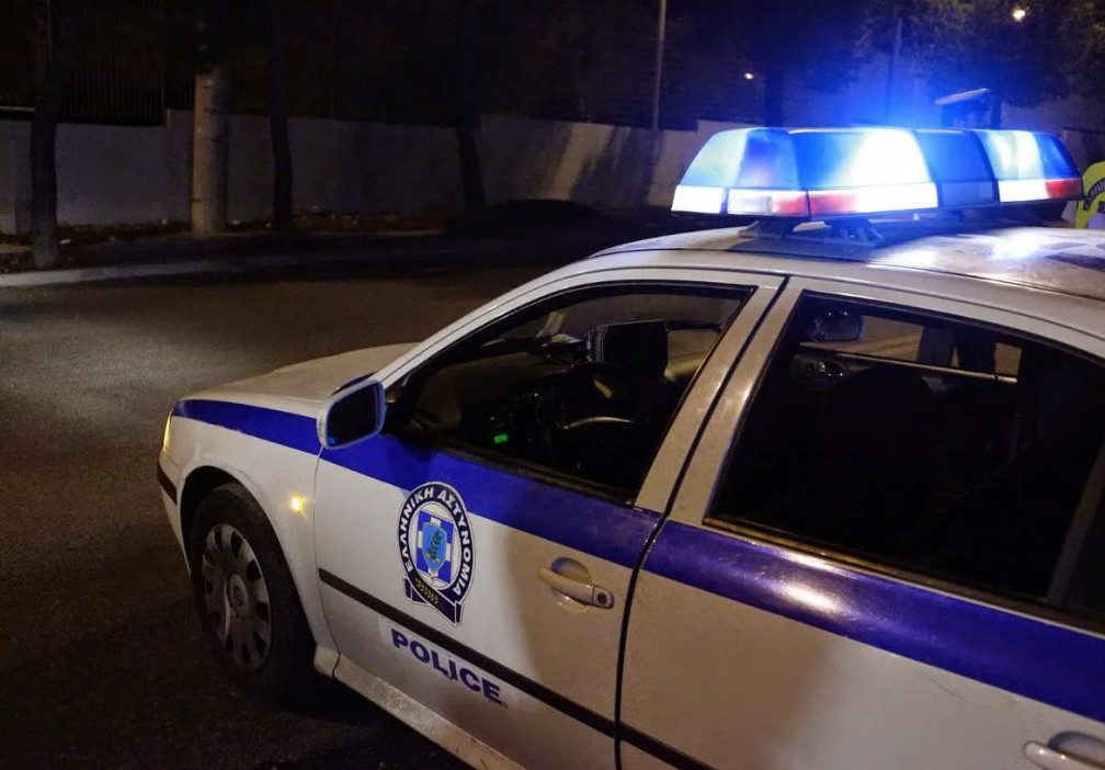 Μεταξουργείο: Μυστήριο γύρω από τον θάνατο άνδρα που βρέθηκε αιμόφυρτος έξω από θέατρο