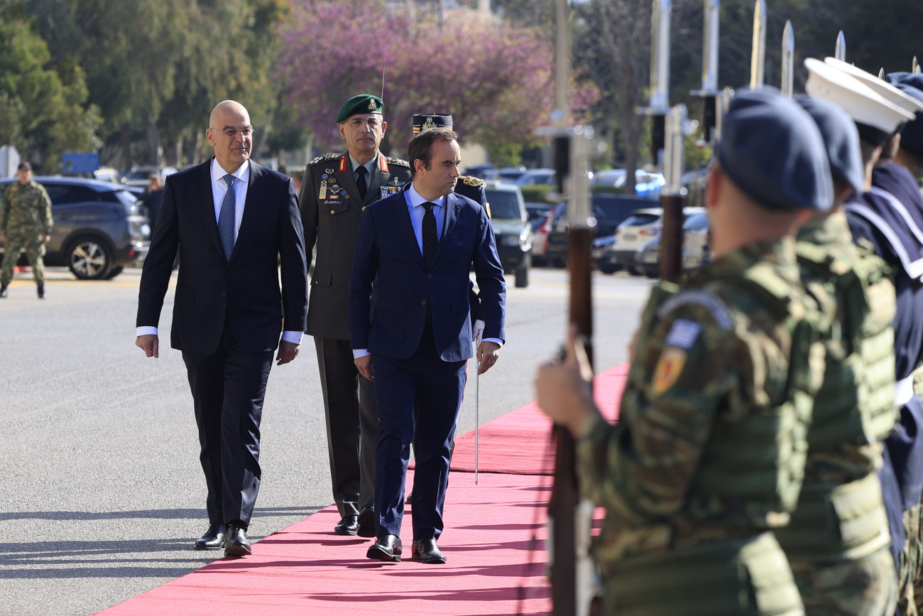 Συνάντηση Δένδια-Λεκορνί: Σημαντικές εξελίξεις στη στρατηγική συνεργασία Ελλάδας – Γαλλίας