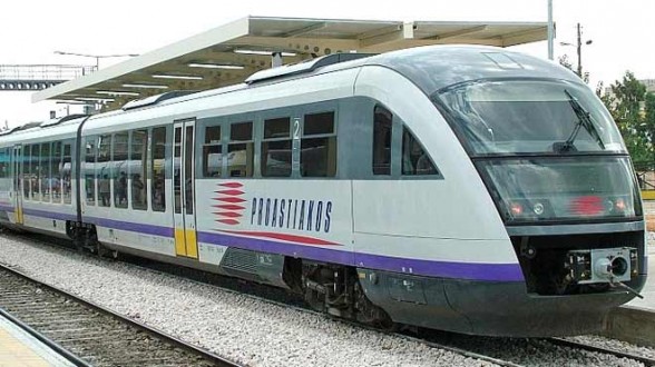 Προαστιακός: Ακινητοποίηση συρμού στην Οινόη και ταλαιπωρία για 51 επιβάτες