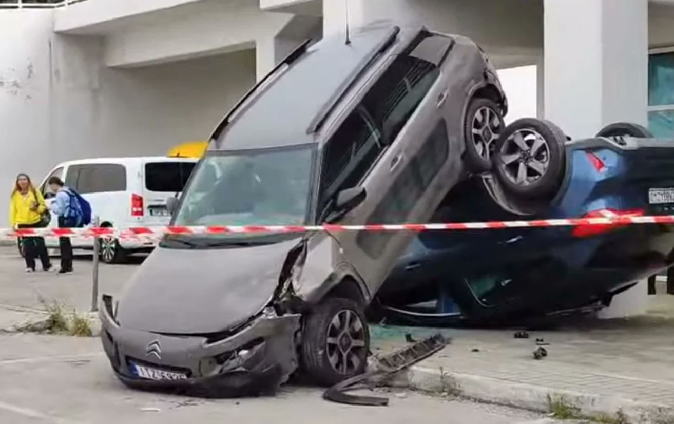 Σοβαρό τροχαίο στο ΟΑΚΑ: Οδηγός έχασε τον έλεγχο του οχήματος