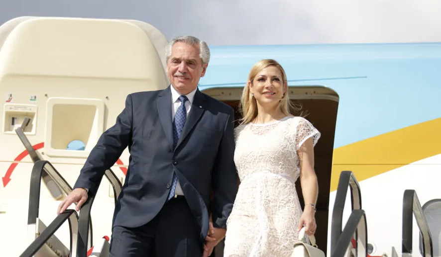 Αργεντινή: Δίκη του πρώην προεδρου Φερνάντες για ενδοοικογενειακή βία κατά της πρώην πρώτης κυρίας