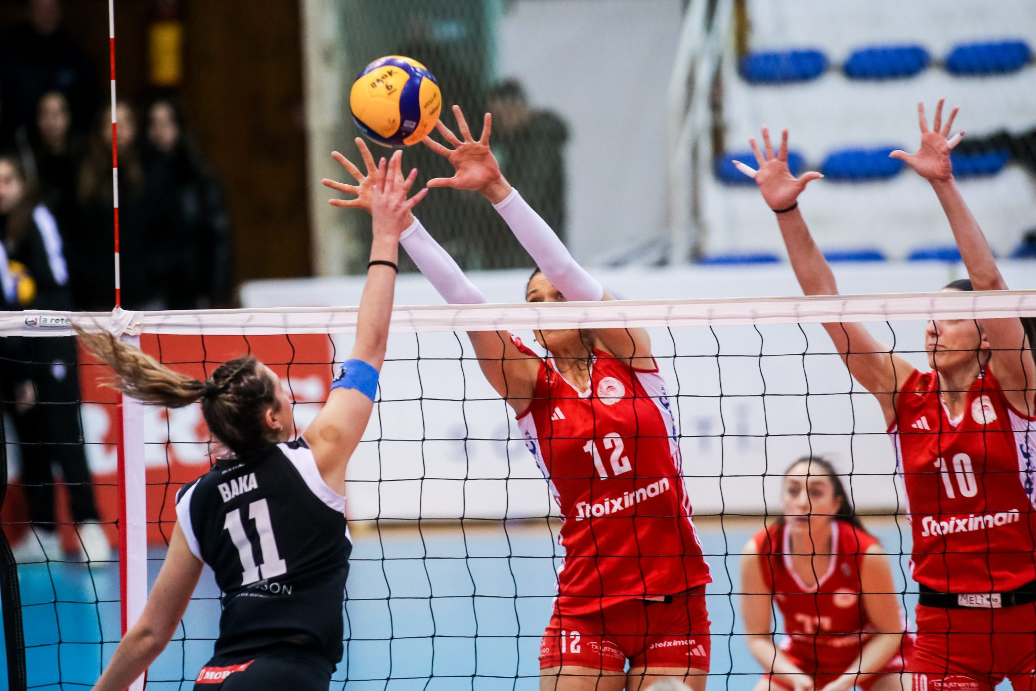 Πρώτη αναμέτρηση στα τελικά της Volley League γυναικών: Ολυμπιακός και ΠΑΟΚ μάχονται στον Ρέντη