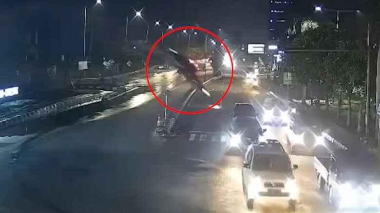 Ινδονησία: Οδηγός πετάει 12 μέτρα από ημιτελή γέφυρα λόγω συγκεχυμένων οδηγιών GPS