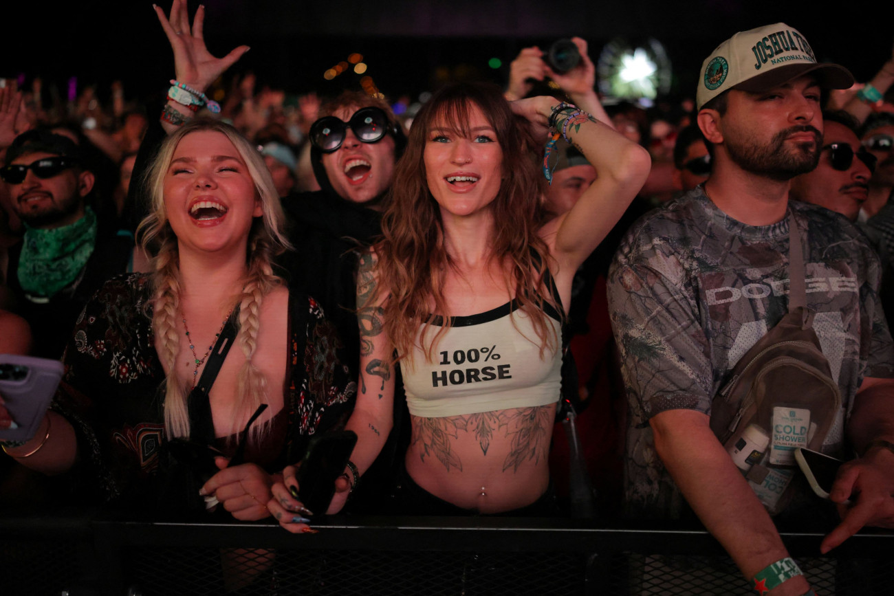 Το Coachella κλείνει σπίτια: Διάσημα ζευγάρια που διασκέδασαν και χώρισαν μετά το φεστιβάλ