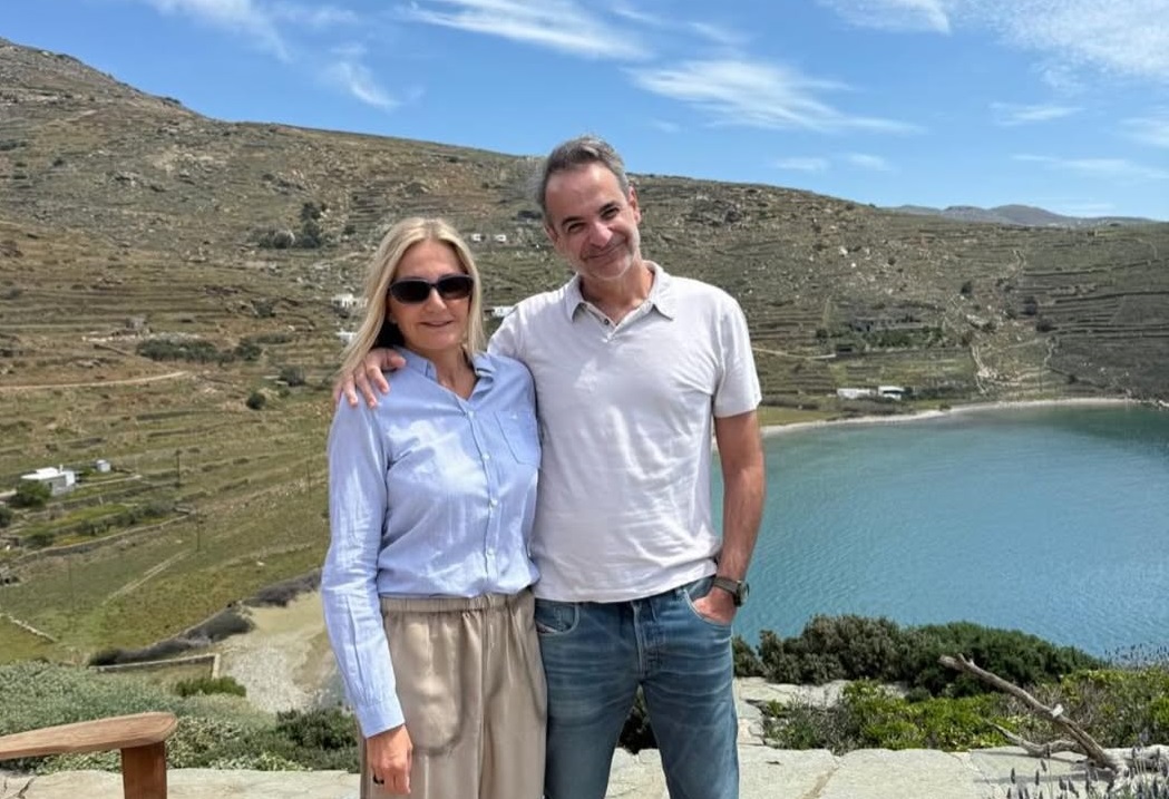 Οι πασχαλινές ευχές του Μητσοτάκη