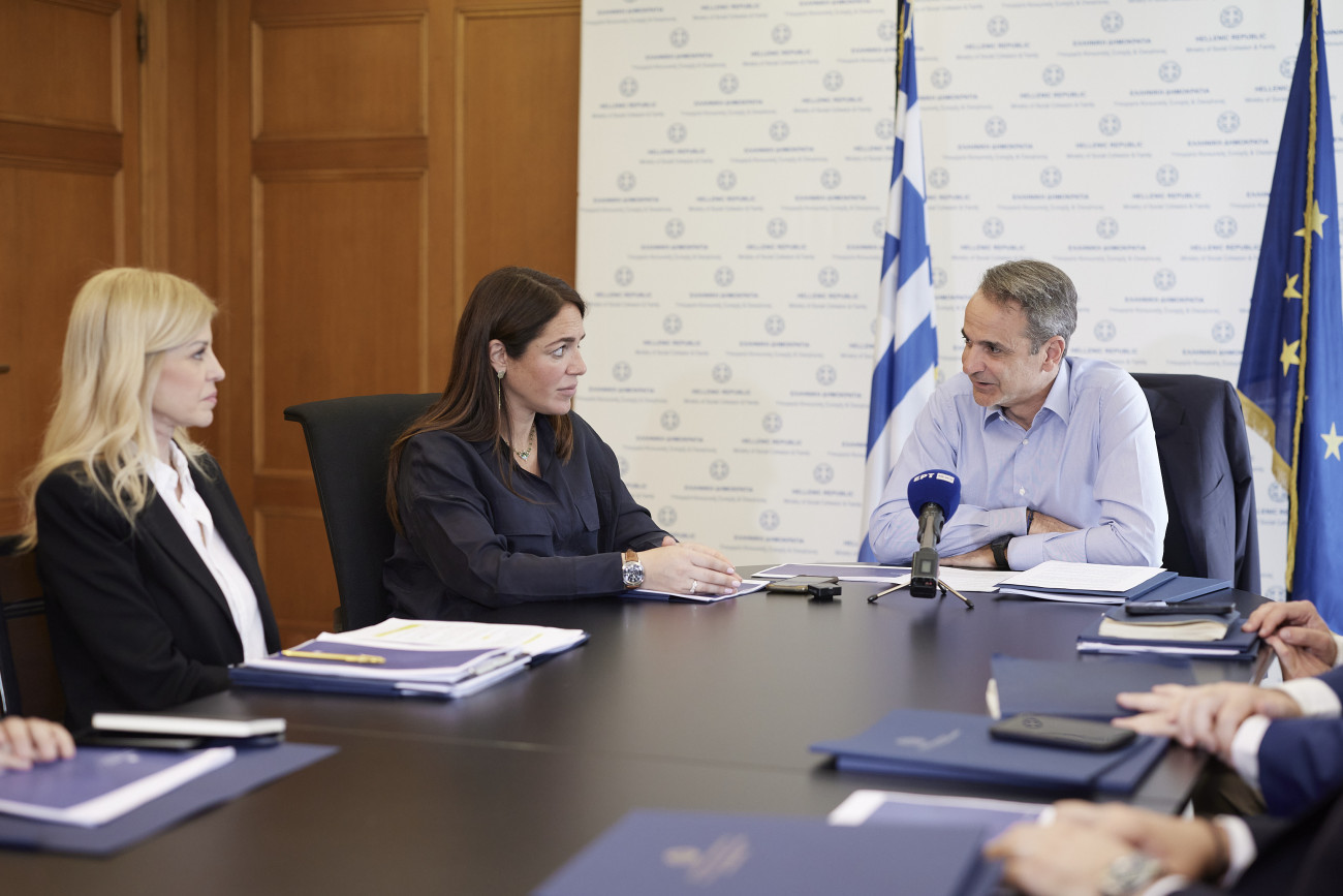 Μητσοτάκης: Καλλιέργεια προσδοκιών για το στεγαστικό εν μέσω δημοσκοπήσεων