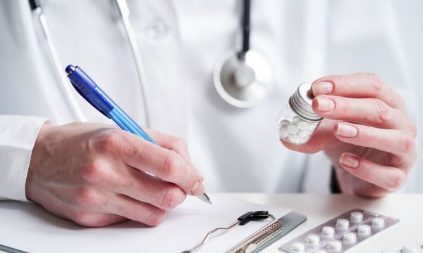 Συνταγογράφηση 40 κουτιών ηρεμιστικών σε 72χρονο εν αγνοία του σε μόλις δύο ημέρες