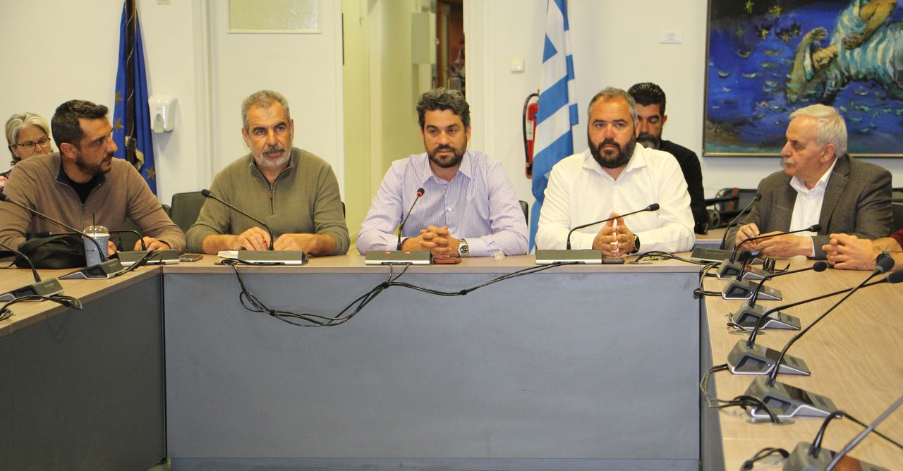 Δημιουργία μόνιμης πισίνας ανακοίνωσε ο Δήμαρχος Χανίων