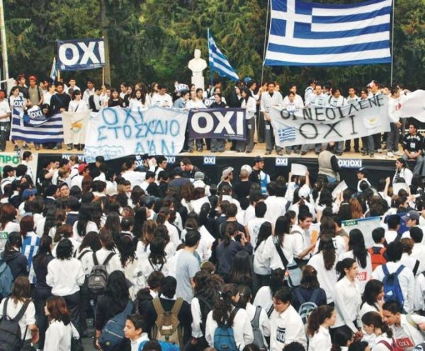 Σχέδιο Ανάν: Οι πολιτικές ηγεσίες και η κοινή γνώμη