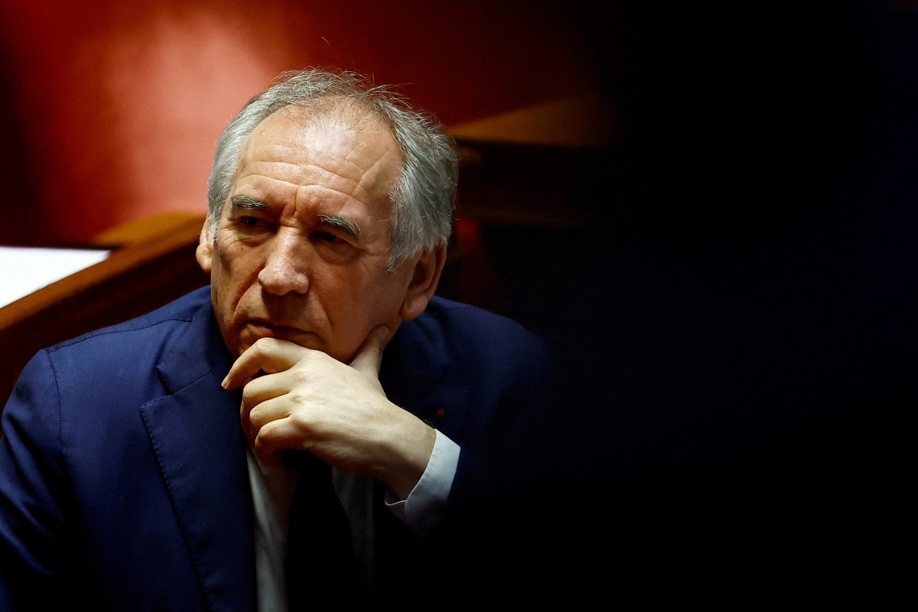 Γαλλία: Σκάνδαλο σεξουαλικών κακοποιήσεων συγκλονίζει τη χώρα – Κριτική στον πρωθυπουργό Μπαϊρού