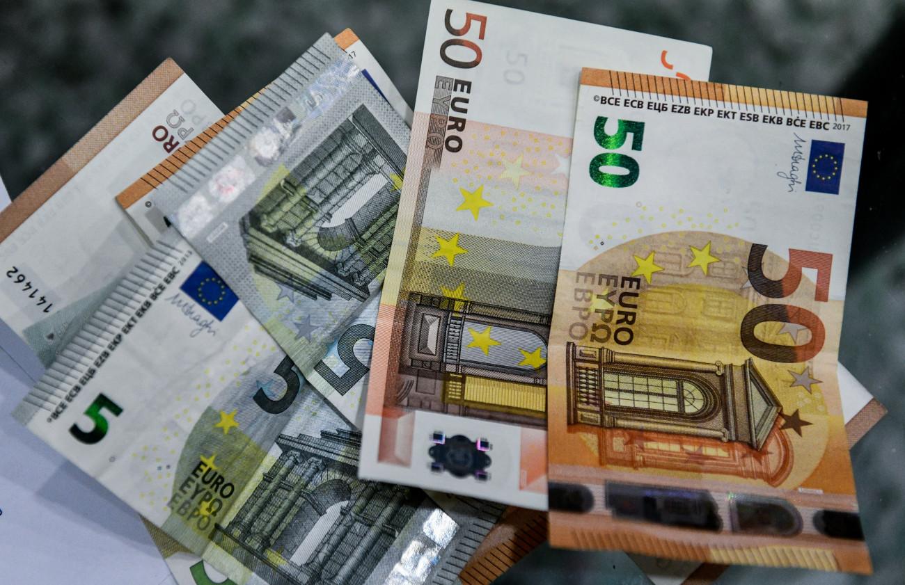 Ερώτηση της ευρωομάδας του ΚΚΕ στην Κομισιόν για τις εισπρακτικές πρακτικές στις ασφαλιστικές εισφορές