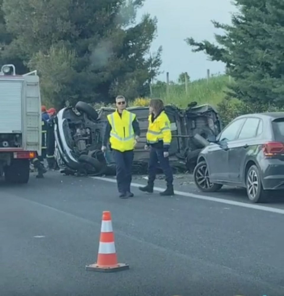 Οικογενειακή τραγωδία στη Μαγνησία: 25χρονη σκοτώθηκε ακαριαία σε τροχαίο – Εκτινάχθηκε από το όχημα