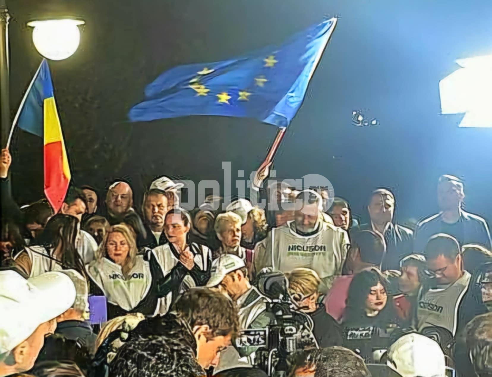 Η POLITIC στο Βουκουρέστι: Νύχτα νίκης και πανηγυρισμών για τον φιλοευρωπαίο Νικουσόρ Νταν (Βίντεο)
