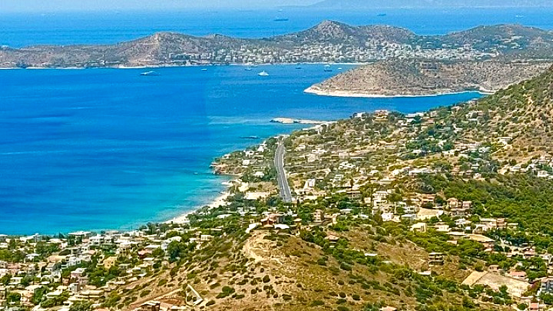 Αθηναϊκή Ριβιέρα: Οι κορυφαίοι ξένοι αγοραστές ανά περιοχή και η αυξανόμενη ζήτηση