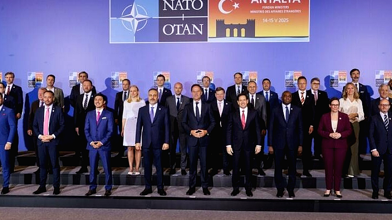 Σημαντική συνάντηση του ΥΠΕΞ Γκεοργκίεφ στην άτυπη σύνοδο του ΝΑΤΟ στην Τουρκία
