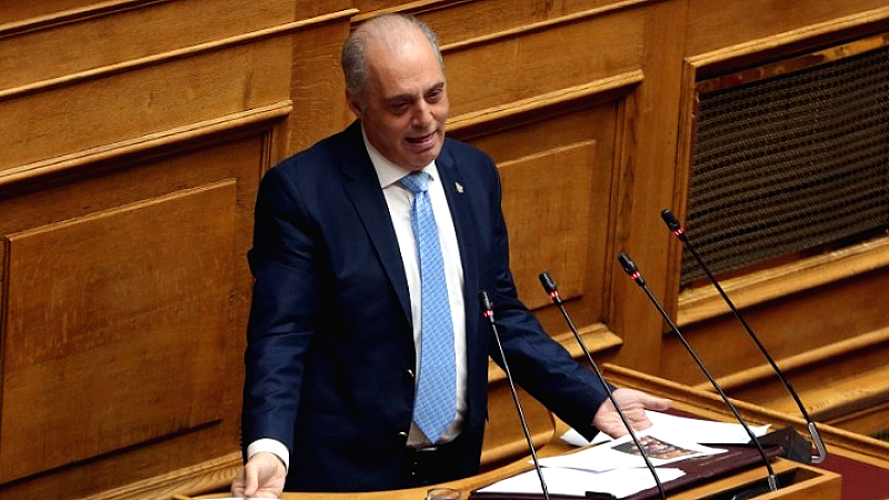 Κυριάκος Βελόπουλος: «Ποια άλλη χώρα στον κόσμο διαθέτει UNCLOS με περιορισμένη επήρεια; Γίνατε ΑΟΖ σε φέτες»