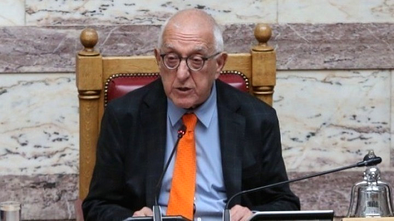 «Η νίκη του φωτός: Η ομιλία του Νικήτα Κακλαμάνη για τα 80 χρόνια από την Ημέρα της Νίκης»