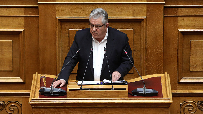 Νέος αναπτυξιακός νόμος: Στροφή προς την πολεμική οικονομία, καταγγέλλει ο Δ. Κουτσούμπας