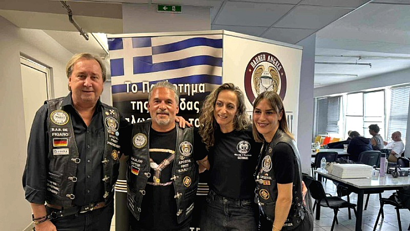 Έλληνες και Γερμανοί κομμωτές προσφέρουν δωρεάν περιποίηση σε αστέγους