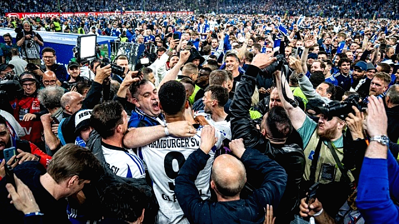Το Αμβούργο επιστρέφει στη Bundesliga μετά από επτά χρόνια απουσίας