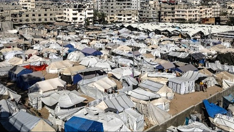 Γαλλία: 300 συγγραφείς καταδικάζουν τη γενοκτονία στη Γάζα, μεταξύ αυτών δύο Νόμπελ Λογοτεχνίας