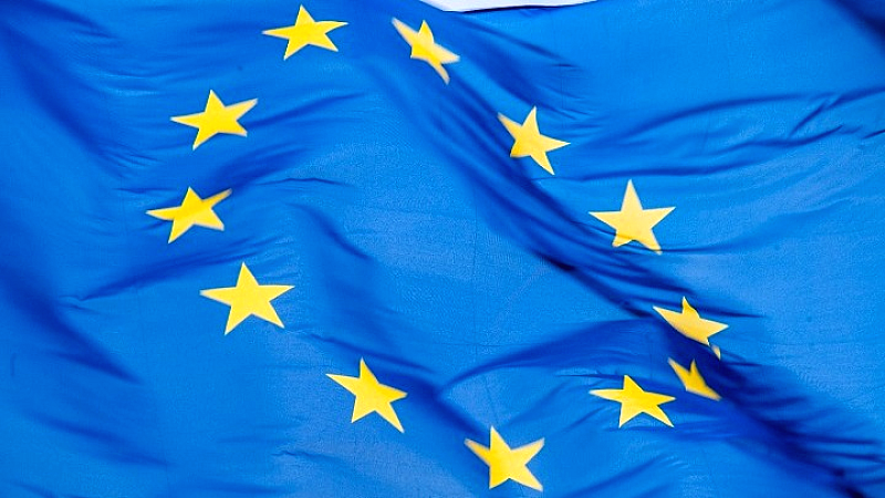 Ανατροπή στρατηγικής: Η Ευρωπαϊκή Ένωση άρει τις κυρώσεις κατά της Συρίας