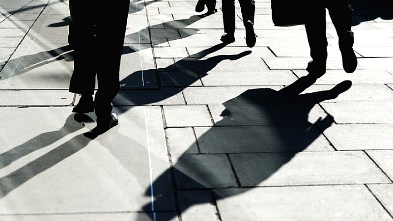 Σημαντική μείωση 12,4% στους εγγεγραμμένους ανέργους τον Απρίλιο