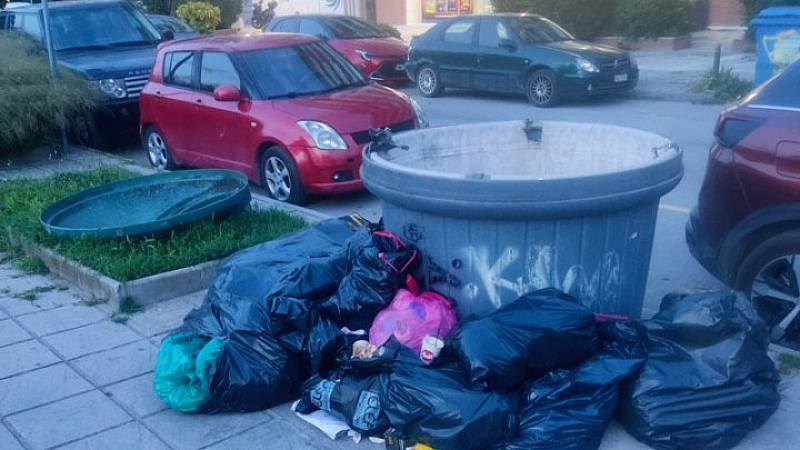 Μήνυση κατά αγνώστων για τον βανδαλισμό υπόγειου κάδου απορριμμάτων στην Καλαμαριά