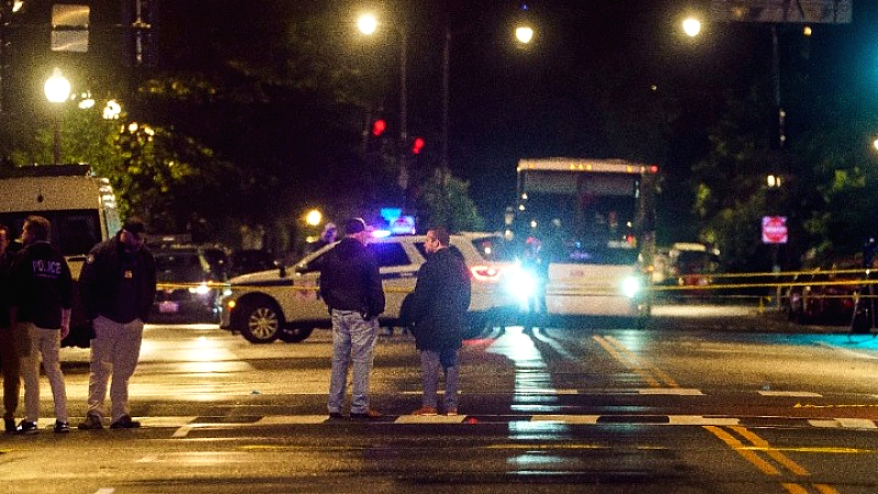 Σοκ στην Ουάσινγκτον: Ο διευθυντής του FBI αποκαλεί την επίθεση «τρομοκρατική ενέργεια»