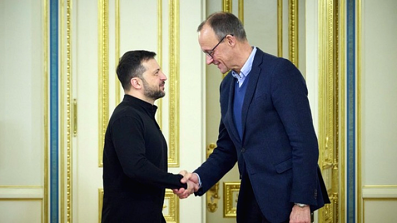 Στην Γερμανία ο Ζελένσκι για κρίσιμες συνομιλίες με τον καγκελάριο Μερτς