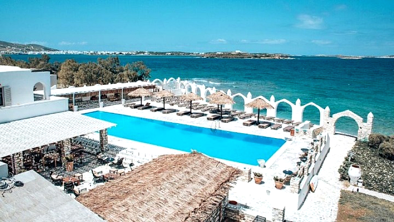 Η HotelBrain αναλαμβάνει το πρώην Selina Paros