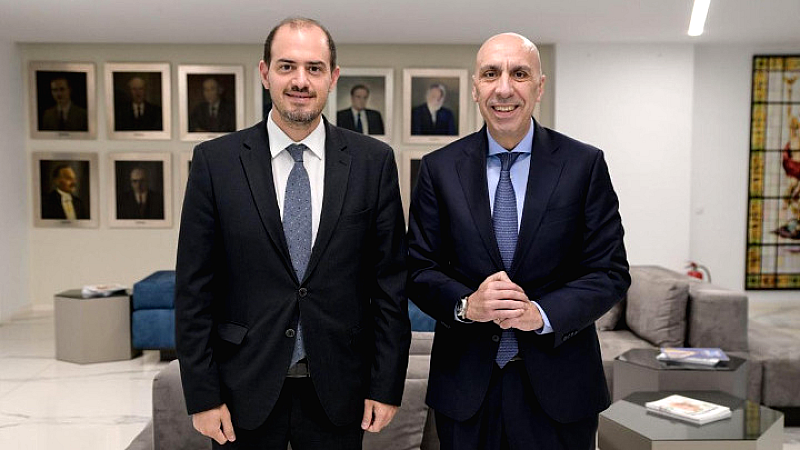 Σημαντική συνάντηση Κώτσηρα – Μπρατάκου για ένα σταθερό φορολογικό περιβάλλον και την ανάπτυξη της ελληνικής οικονομίας