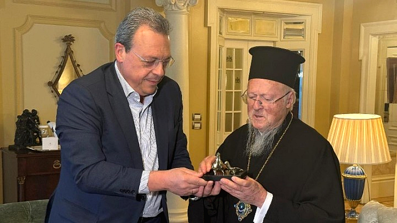 Συνάντηση του Σωκράτη Φάμελλου με τον Οικουμενικό Πατριάρχη Βαρθολομαίο