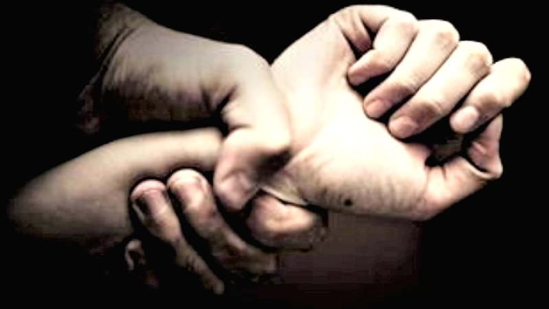 Σύλληψη 50χρονου στις Σέρρες για ξυλοδαρμό της συζύγου του