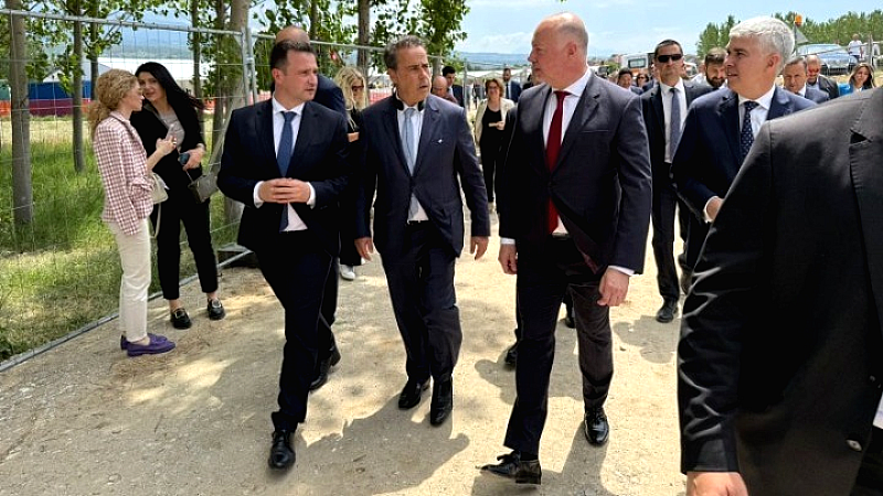 Εγκαινιάστηκε η κατασκευή του Κάθετου Διαδρόμου Φυσικού Αερίου